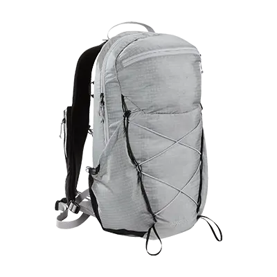 Medium trekking backpack (15 - 25 liter) Medium trekking backpack (15 - 25 liter)