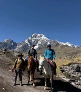 horseback riding ausangate 7 lakes